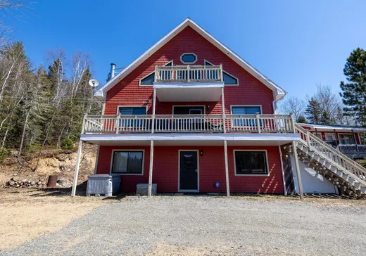 Maison à vendre - 289-291 Rue de Port-aux-Quilles, St-Simeon, G0T 1X0
