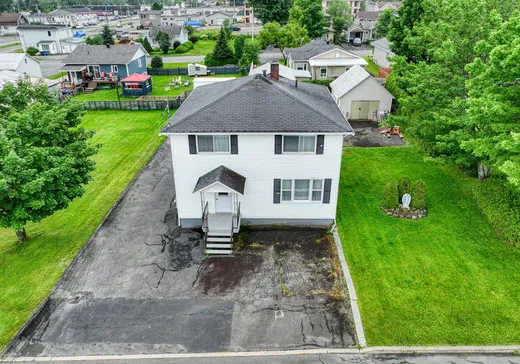 Maison à vendre - 50 Rue Paul-VI, Thetford Mines, G6G 5P3