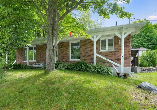 Bungalow à vendre - 81 Ch. Bonnaly, Orford, J1X6S3