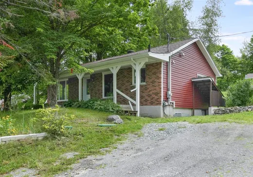 Maison à vendre - 81 Ch. Bonnaly, Orford, J1X 6S3