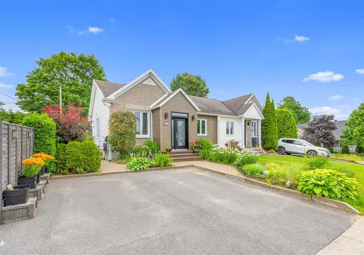 Bungalow à vendre - 1340 Rue du Candélabre, Vieux Québec, G1K2M3