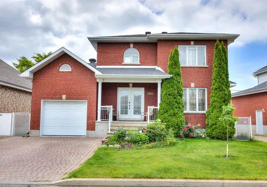 Maison à vendre - 8530 Rue Occident, Brossard, J4Y 3G1