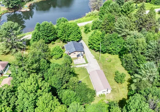 Maison à étages à vendre - 67 Ch. du Lac-Charest, Grenville, J0V1B0