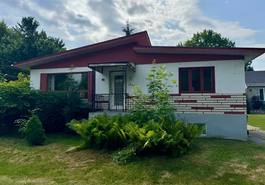 Maison à étages à vendre - 1231 Boul. Proulx, Pointe-Calumet, J0N1G0