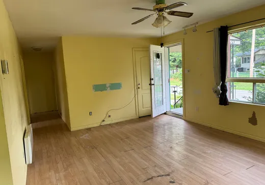 Maison à vendre - 1231 Boul. Proulx, Pointe-Calumet, J0N 1G0
