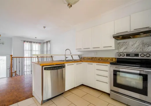 Maison à vendre - 346 Rue Gravel, Lorraine, J6Z 4J5