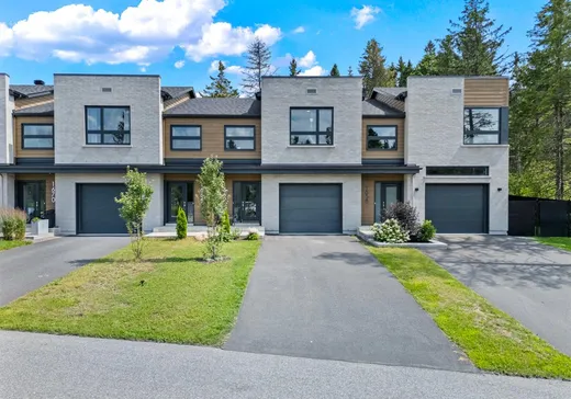Maison à étages à vendre - 1662 Rue du Calypso, Orford, J1X8A9