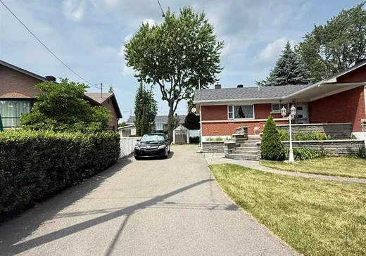 Maison à vendre - 9069 Rue Asselin, Montréal (Saint-Léonard), H1R 2C9