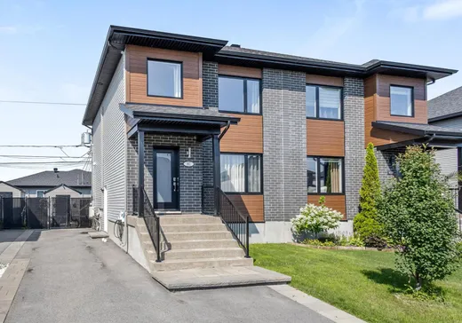 Maison à étages à vendre - 907 Rue Vinet, Salaberry-de-Valleyfield, J6S0C9