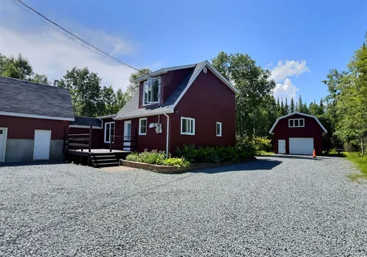 Maison à vendre - 240 Rue Yergeau, Val-d'Or, J9P 0B9