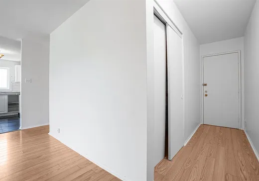 Condo for sale - 3310 Rue Charles-Best, App. 401, Laval (Chomedey), H7V 3X2