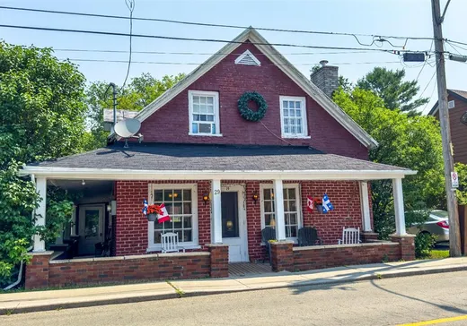 Maison à vendre - 29 Rue du Canal N., Grenville, J0V 1J0