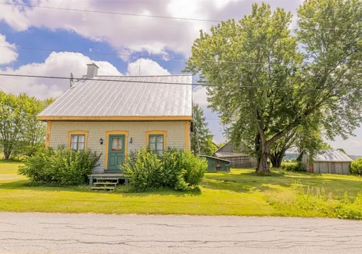 Un étage et demi à vendre - 22 Rue Principale, Ville de Québec, G0A3T0