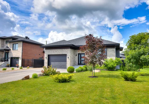 Maison à vendre - 988 Rue des Monarques, Vaudreuil-Dorion, J7T 0K7
