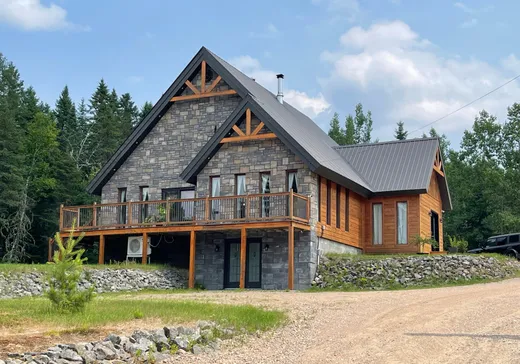 Maison à étages à vendre - 928 Rg du Sud-Est, La Tuque, G9X0A7
