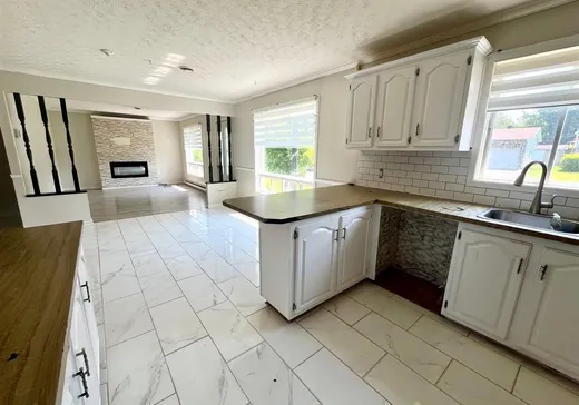 House for sale - 501 Boul. Simoneau, Val des Sources, J1T 3Y6