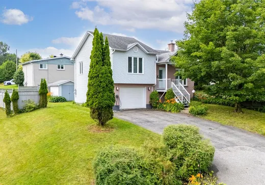 Paliers multiples à vendre - 580 Rue McDonald, Sherbrooke, J1H5R2