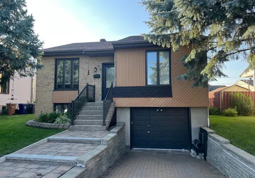 Bungalow for sale - 219 Rue de Bohème, Laval (Auteuil), H7K3J9