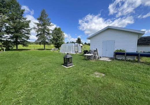 Maison à vendre - 380 Rue Principale, Saint-Cyprien-Des-Etchemins, G0R 1B0