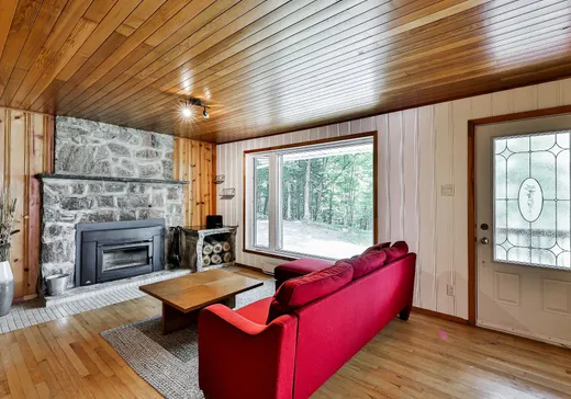 Maison à vendre - 248 Rue Carroll, St-Alphonse-Rodriguez, J0K 1W0