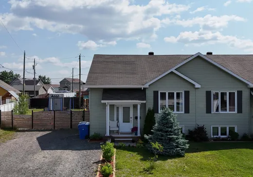House for sale - 51 Rue Lauzon, Port-Cartier, G5B 0A8