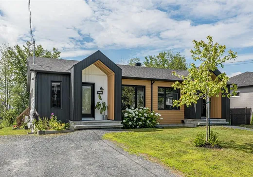 Maison à vendre - 1094 Rue Berger, Sherbrooke, J1N 1G3