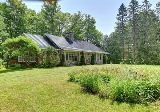 Maison à vendre - 547 Rue Noreau, Magog, J1X 0P3