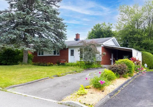 Bungalow for sale - 781 Rue Gariépy, Sherbrooke, J1E1J1
