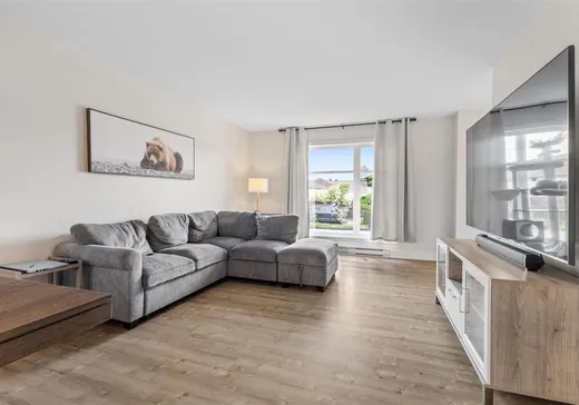 Maison à vendre - 349 Rue le Doral, Saint-Zotique, J0P 1Z0