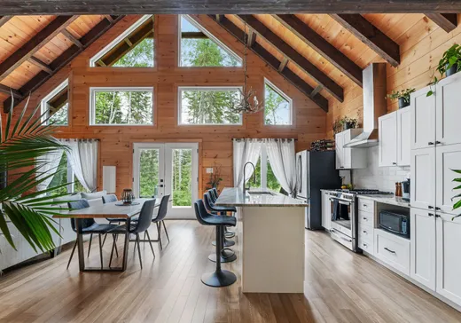 Maison à vendre - 240 Ch. des Oeillets, St-Didace, J0K 2G0