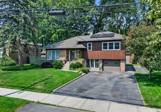 Maison à vendre - 760 Rue du Sacré-Coeur O., Saint-Hyacinthe, J2S 1V1