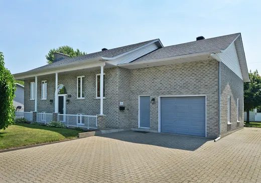 Maison à étages à vendre - 177 Rue Landry, Salaberry-de-Valleyfield, J6S5L8