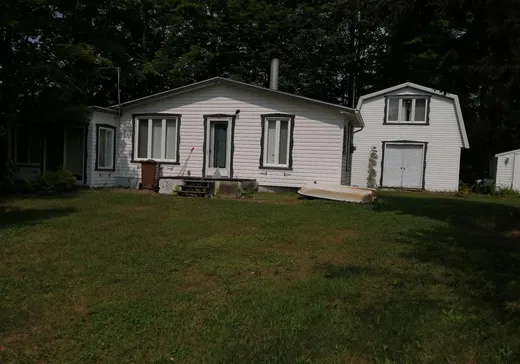 Bungalow à vendre - 6 Lac Doucet, Chertsey, J0K3K0