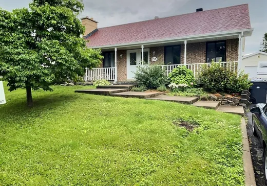 House for sale - 151 Rue Gauthier, Saint-Sulpice, J5W 4C7