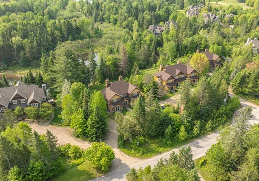 House for sale - 1662 Ch. du Golf, Mont-Tremblant, J8E 2K6