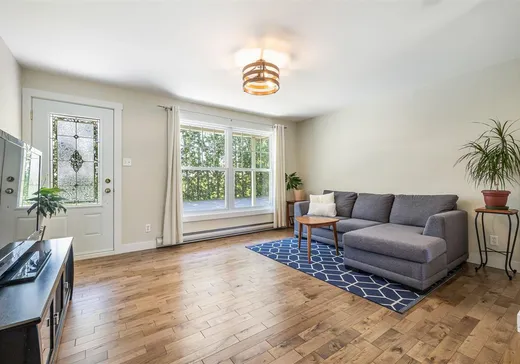 House for sale - 327 Rue Lorne, Pointe-Claire (Montreal Island), J0B 2H0