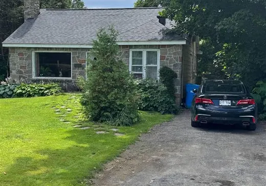 Maison à vendre - 90 Rue Crescent, Deux-Montagnes, J7R 4C4