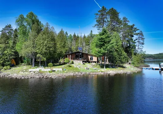 Maison à vendre - 1 Lac Ostaboningue, Ville-Marie, J9V 1X8