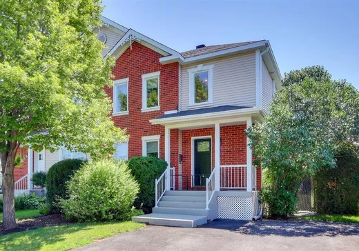 Maison à étages à vendre - 72 Rue Labarre, Varennes, J3X2H9