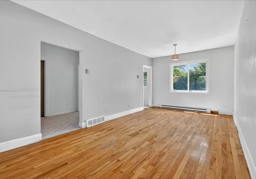 House for sale - 220 Rue Hébert, Montreal (Saint-Laurent), H4N 2K5