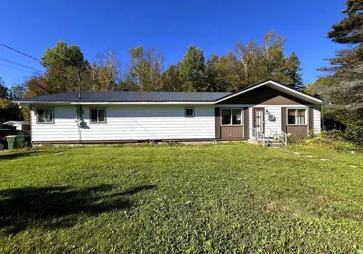 Maison mobile à vendre - 439 Mtée Letang, Témiscaming, J0Z3R0