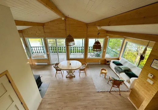 Maison à vendre - 32 7e Rang E., Ste-Anne-Des-Lacs, J0W 1V0