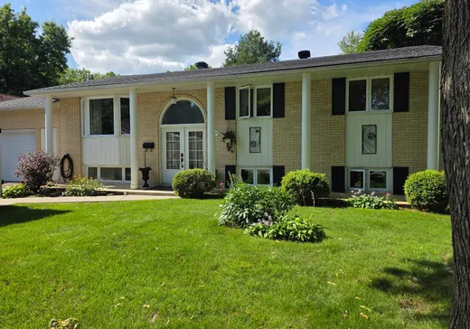 Maison à vendre - 1045 Rue Bailly, Laval (Auteuil), H7H 1T6