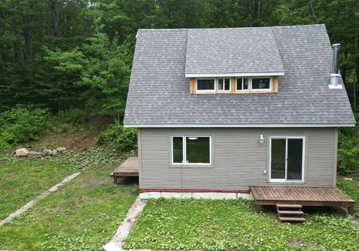 House for sale - 95 Ch. de l'Ours, Notre-Dame-Des-Boies, J0B 2E0