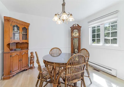 Maison à vendre - 108 Rue D'Iberville, Cowansville, J2K 3M3