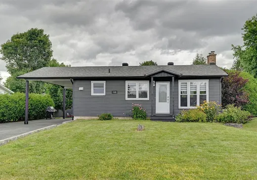 Bungalow à vendre - 1528 Rue Vénus, Fleurimont, J1E1B0