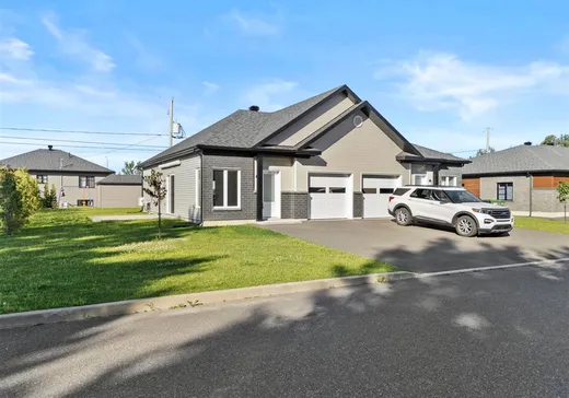 Bungalow à vendre - 4320 Rue Brousseau, Drummondville, J2E0G9