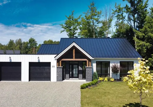 Bungalow for sale - 28 Rue St. Andrew, Lac-Brome, J0E1S0