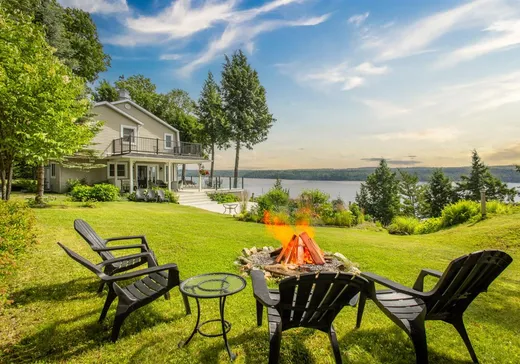 Two or more stories for sale - 1520 Mtée Massawippi, Ste-Catherine-De-Hatley, J0B1W0