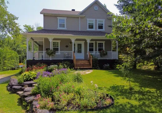 Two or more stories for sale - 4292 Rue Roderic, Sherbrooke, J1N3B2